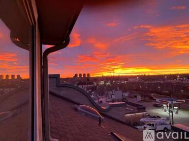 Main picture of 108 W Byers Pl