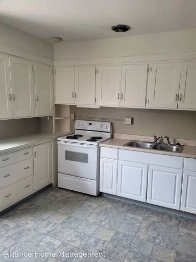 Main picture of 403 S Main St