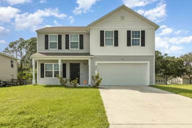 Main picture of 946 Aurelia Ave SE