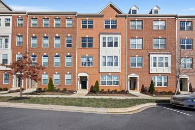 Main picture of 4908 Macdonough Pl