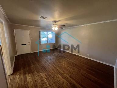 Main picture of 2408 N 10th St