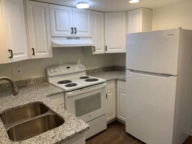 Main picture of 819 E Lemon St