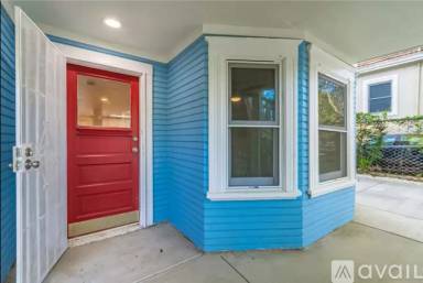 Main picture of 2123 3rd St