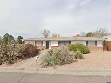 Main picture of 901 Santa Ana Ave SE