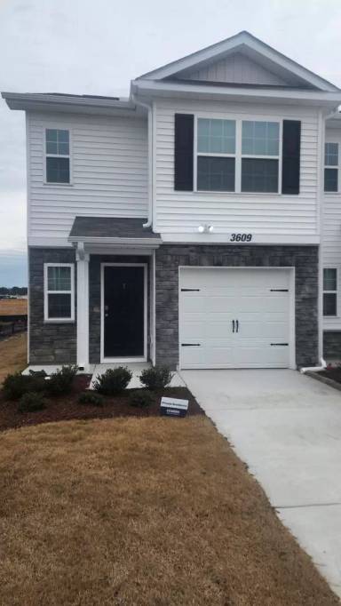 Main picture of 3609 Sedge Dr