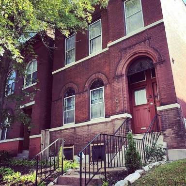 Main picture of 3424 Chippewa St
