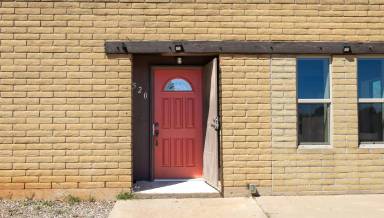 Main picture of 520 S 3rd St