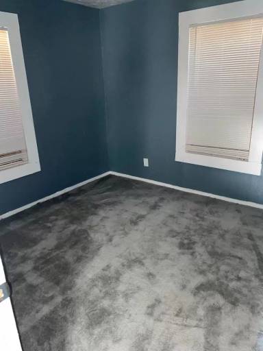 Main picture of 4739 Collins Ave