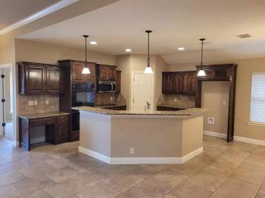 Main picture of 5608 Carmel Ct