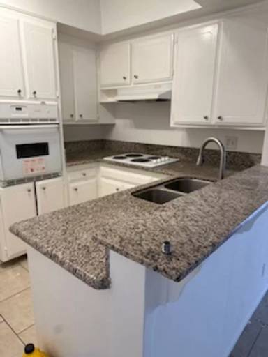 Main picture of 820 S Kingsley Dr