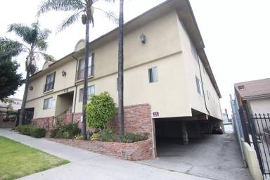 Main picture of 140 N Hoover St