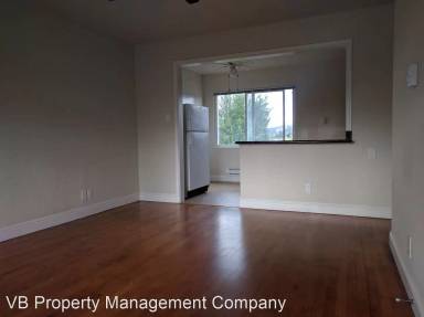 Main picture of 21220 Lake Chabot Rd