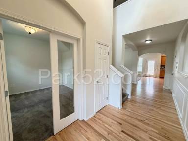 Main picture of 11113 185th St E