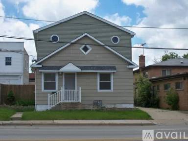 Main picture of 1411 Grand Ave