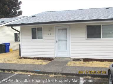 Main picture of 112 NW 15th St