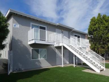 Main picture of 1061 Cerritos Ave