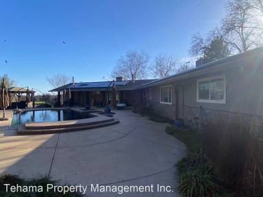 Main picture of 14807 Hilltop Dr