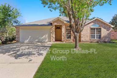 Main picture of 624 Madeline Ct