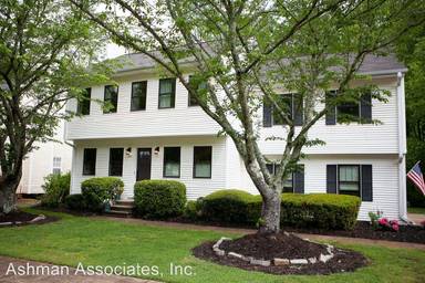 Main picture of 220 Park Bridge Ln