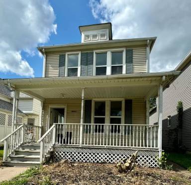 Main picture of 1834 Dixwell St