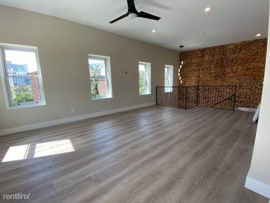Main picture of 503 S Bond St