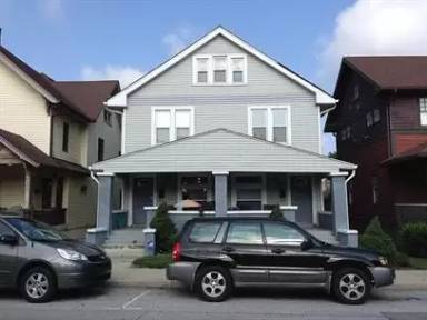 Main picture of 2404 N Delaware St