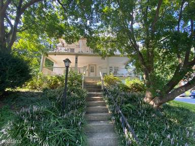 Main picture of 808 Kennebec Ave