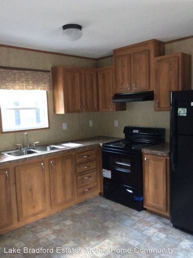 Main picture of Lake Bradford Estates Mobile Home Community