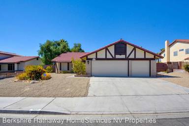 Main picture of 8517 Soneto Ln