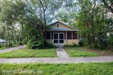 Main picture of 110 N Hyer Ave
