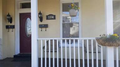 Main picture of 1102 Bainbridge St