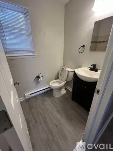 Main picture of 536 W Loch Lomond Dr