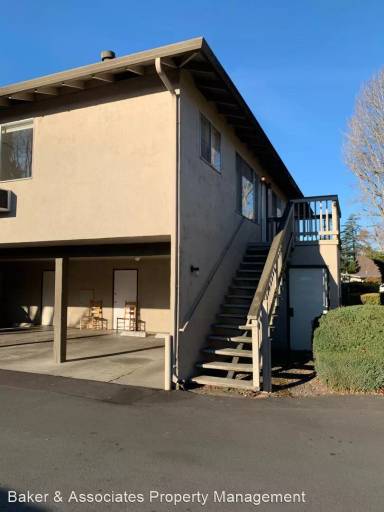 Main picture of 950 Santa Alicia Dr