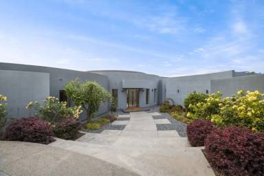 Main picture of 2678 Rutherford Pl