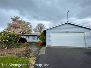 Main picture of 9016 NE 199th St