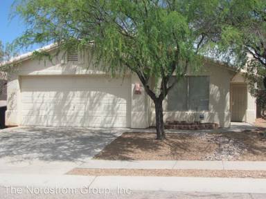 Main picture of 9161 E Calle Arroyo Rapido