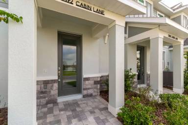 Main picture of 7492 Cabin Ln