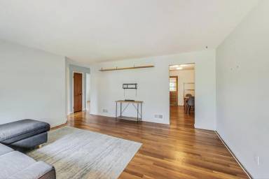 Main picture of 9511 48th Ave