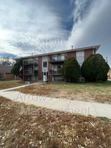 Main picture of 3831 S 46th St