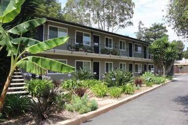 Main picture of 222 W Mission St