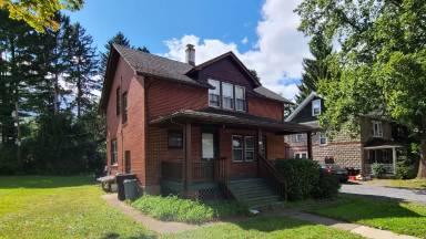 Main picture of 702 N Atherton St