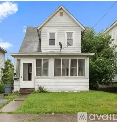 Main picture of 209 Freeman Ave