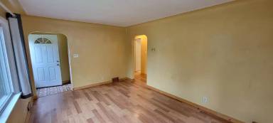 Main picture of 4724 Tioga St
