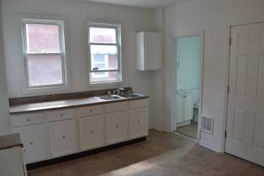 Main picture of 544 Hemlock St