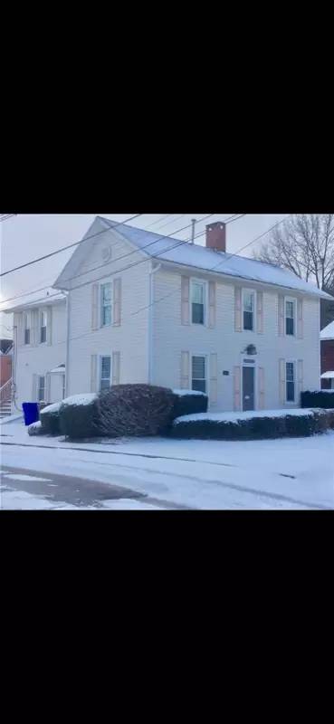 Main picture of 127 W Vine St