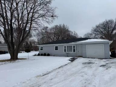 Main picture of 1415 Hackberry Ln