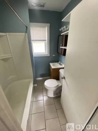 Main picture of 27 Lilac St