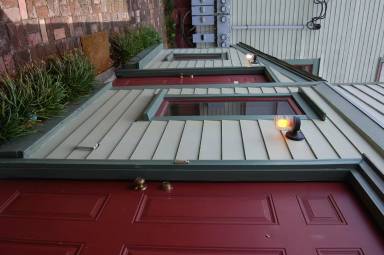 Main picture of 310 E Anderson St