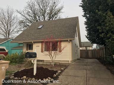Main picture of 1335 Thurston St SE