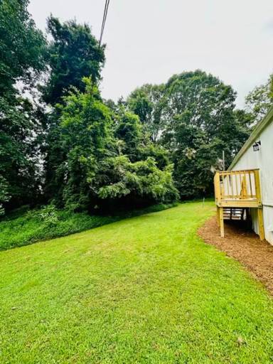 Main picture of 412 Clark Rd